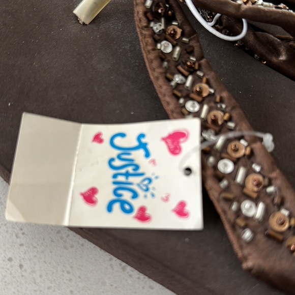 JUSTICE NWT BROWN FLIP FLOPS SHOES SIZE 8 (TWEEN-ADULT SIZE) - Picture 5 of 5